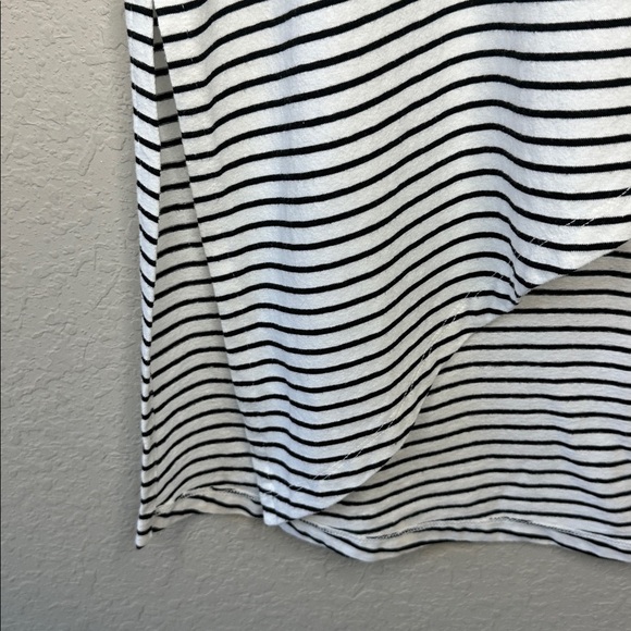 Kinly Linen Cotton Tank Top Black and White Striped Asymmetrical Hem Size L - Picture 5 of 9
